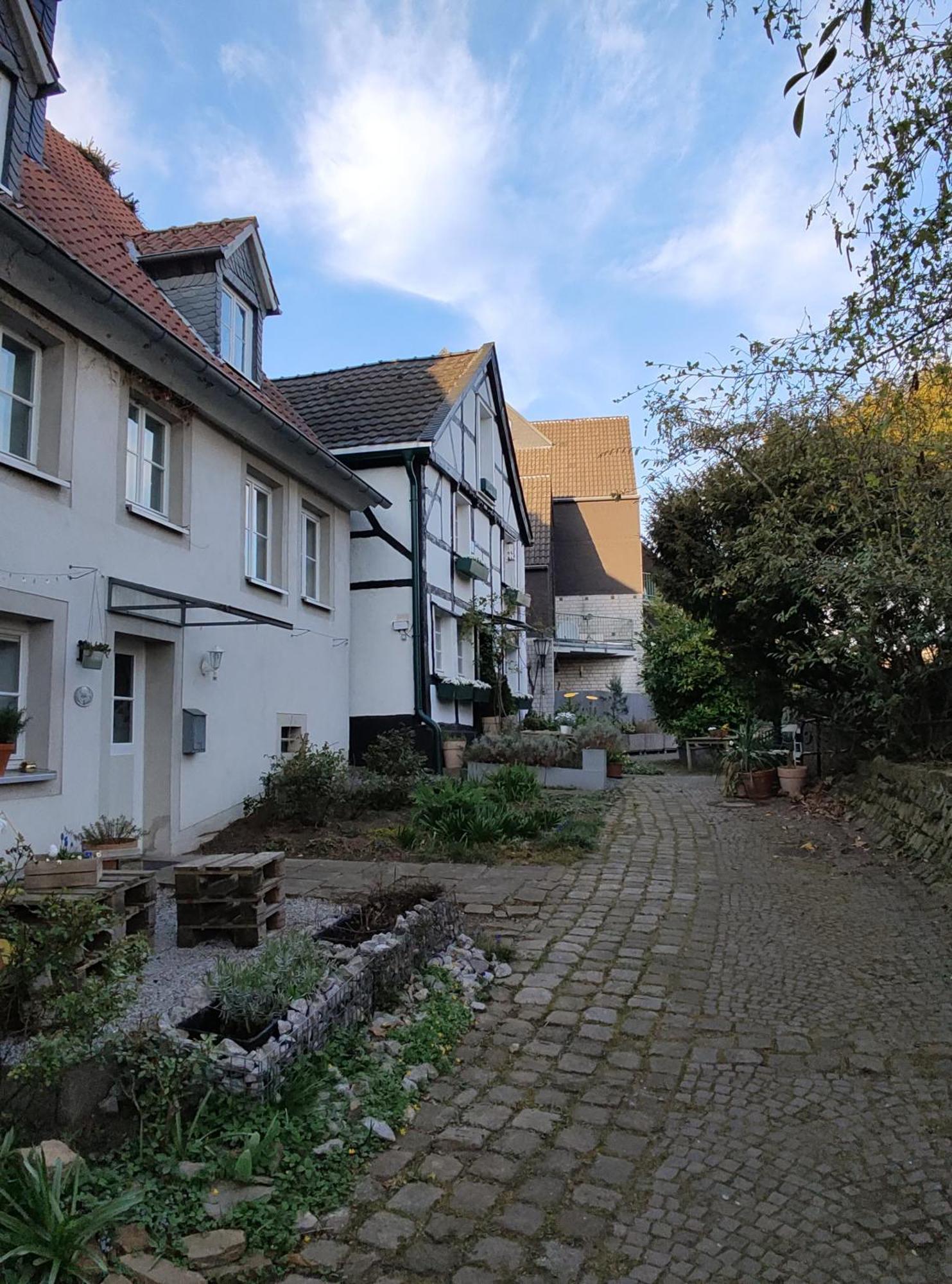 Готель Fuenf Giebel Eck In Der Freiheit Am Ruhrtalradweg Веттер Екстер'єр фото