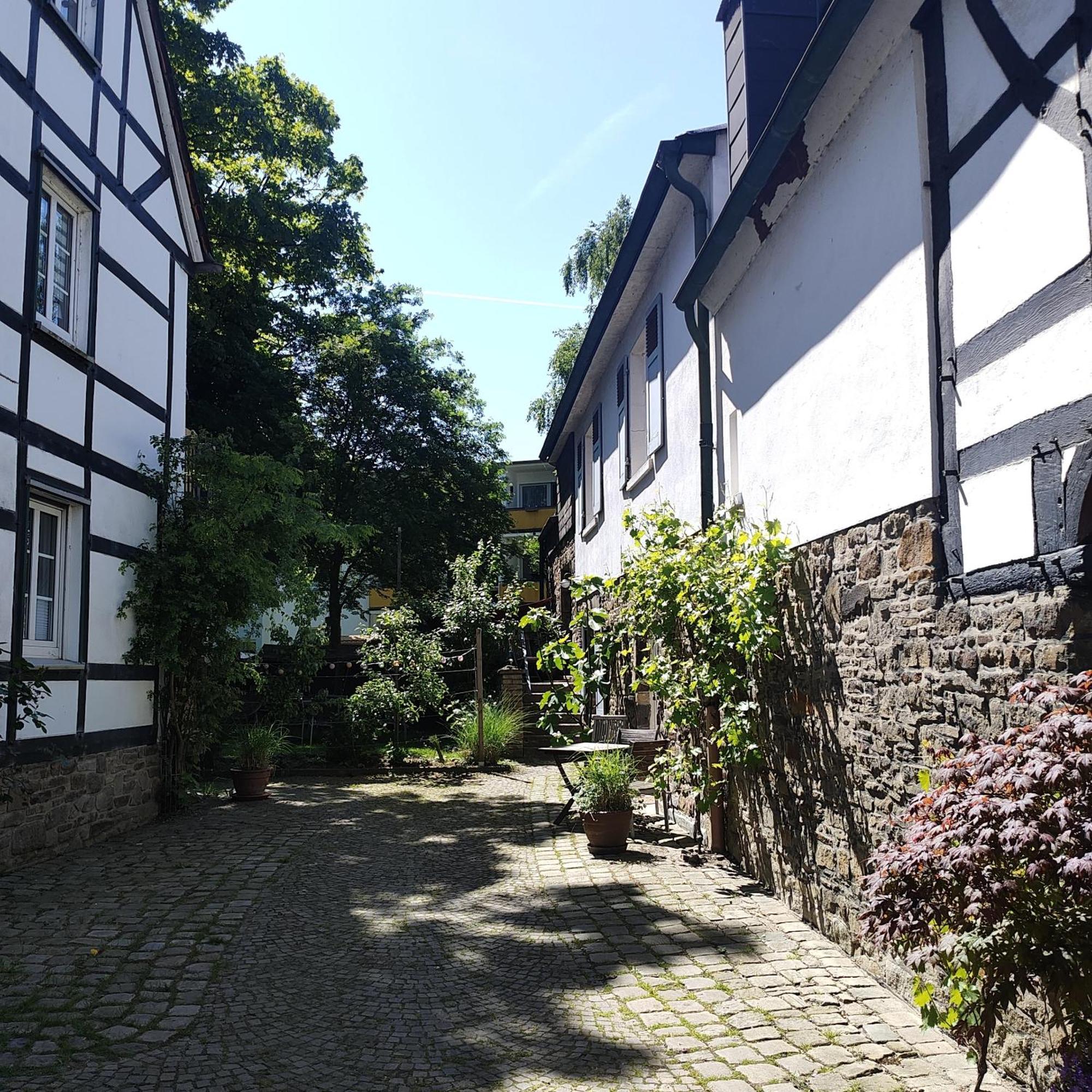 Готель Fuenf Giebel Eck In Der Freiheit Am Ruhrtalradweg Веттер Екстер'єр фото